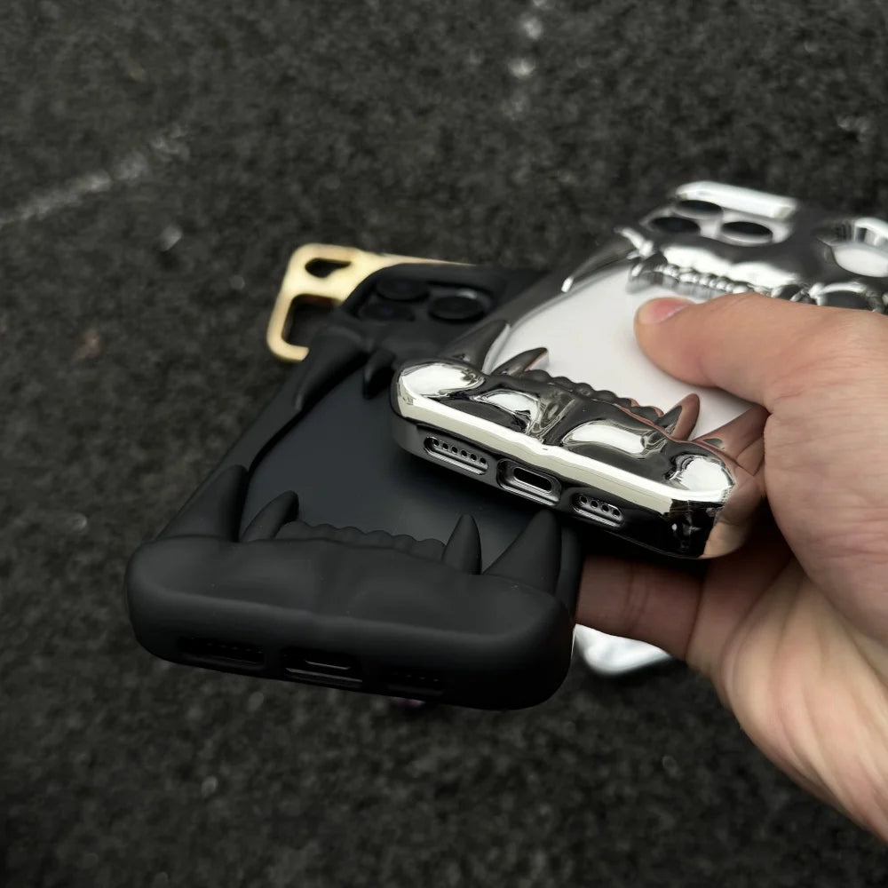 Luxury Tiger Tooth Skull Case