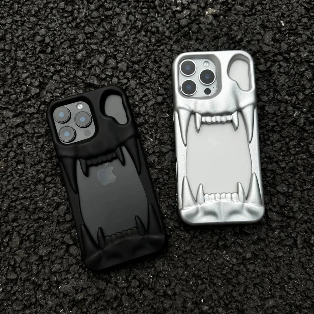 Luxury Tiger Tooth Skull Case