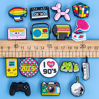 Retro Style Shoe Charms Set (16pcs)