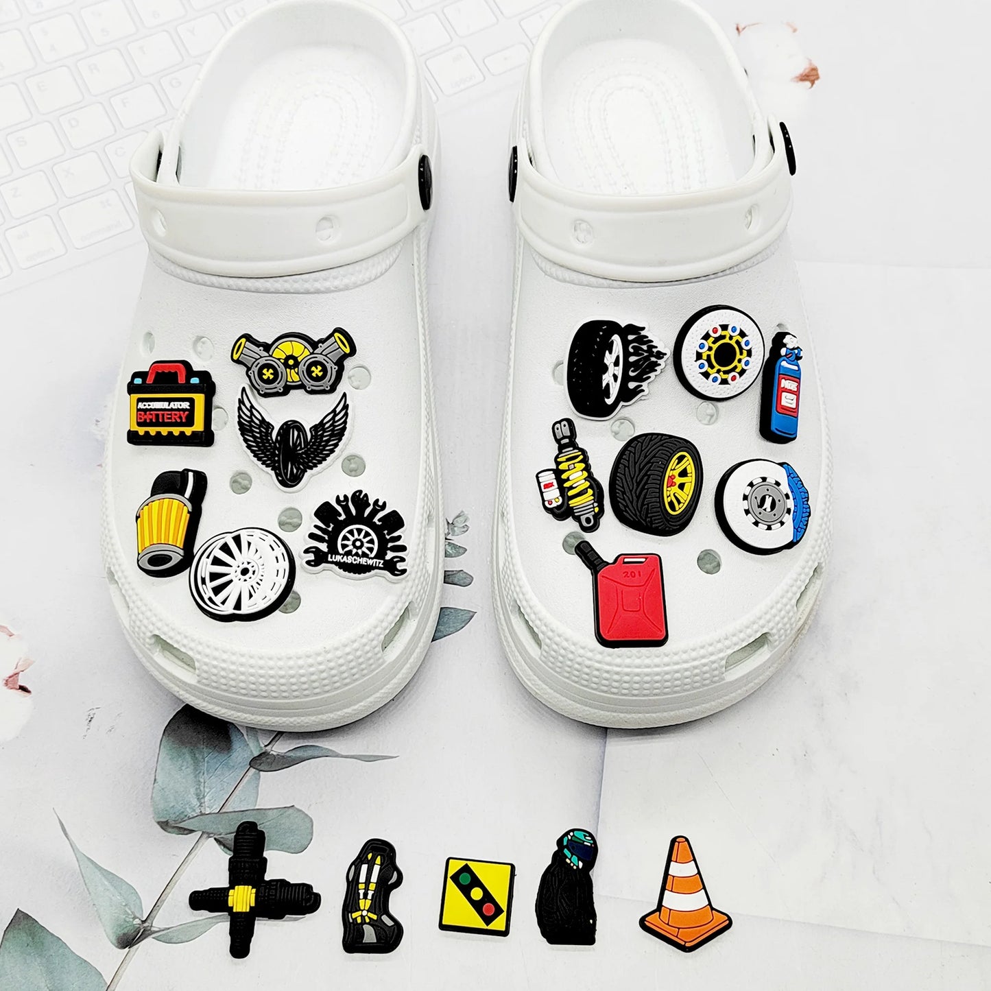 Car Tuning Shoe Charms Set (18pcs)