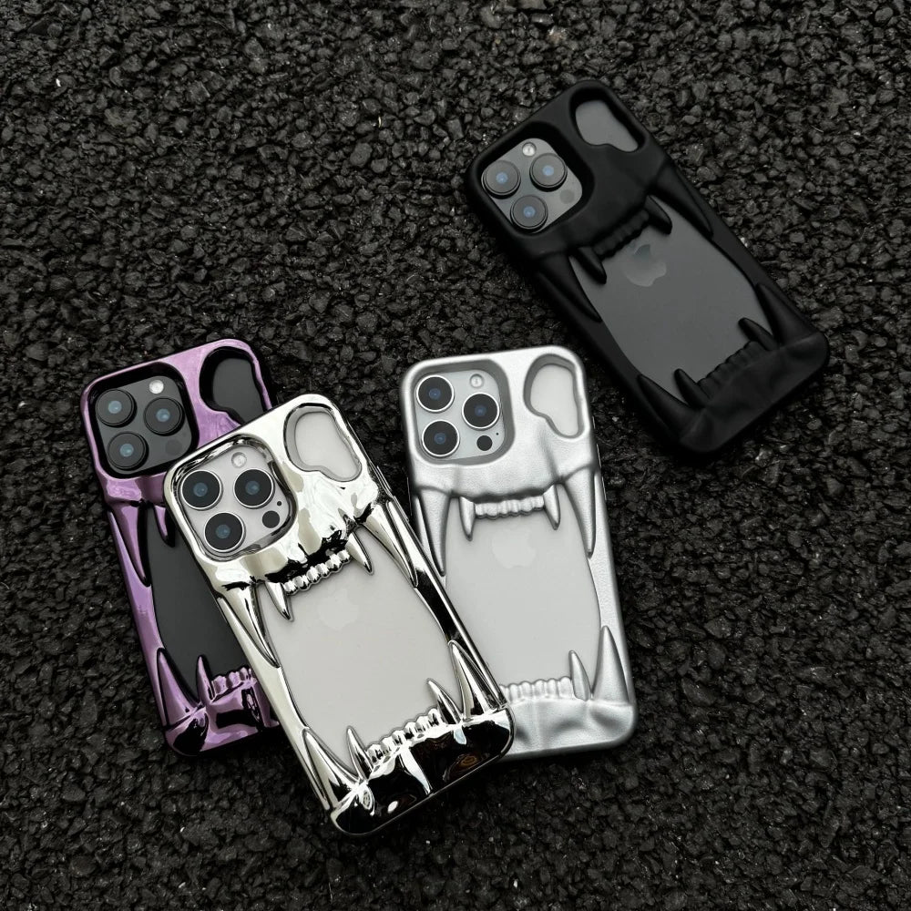 Luxury Tiger Tooth Skull Case