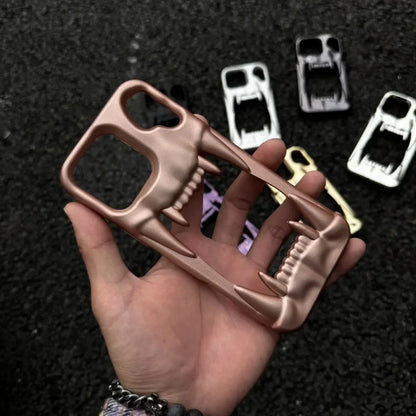 Luxury Tiger Tooth Skull Case